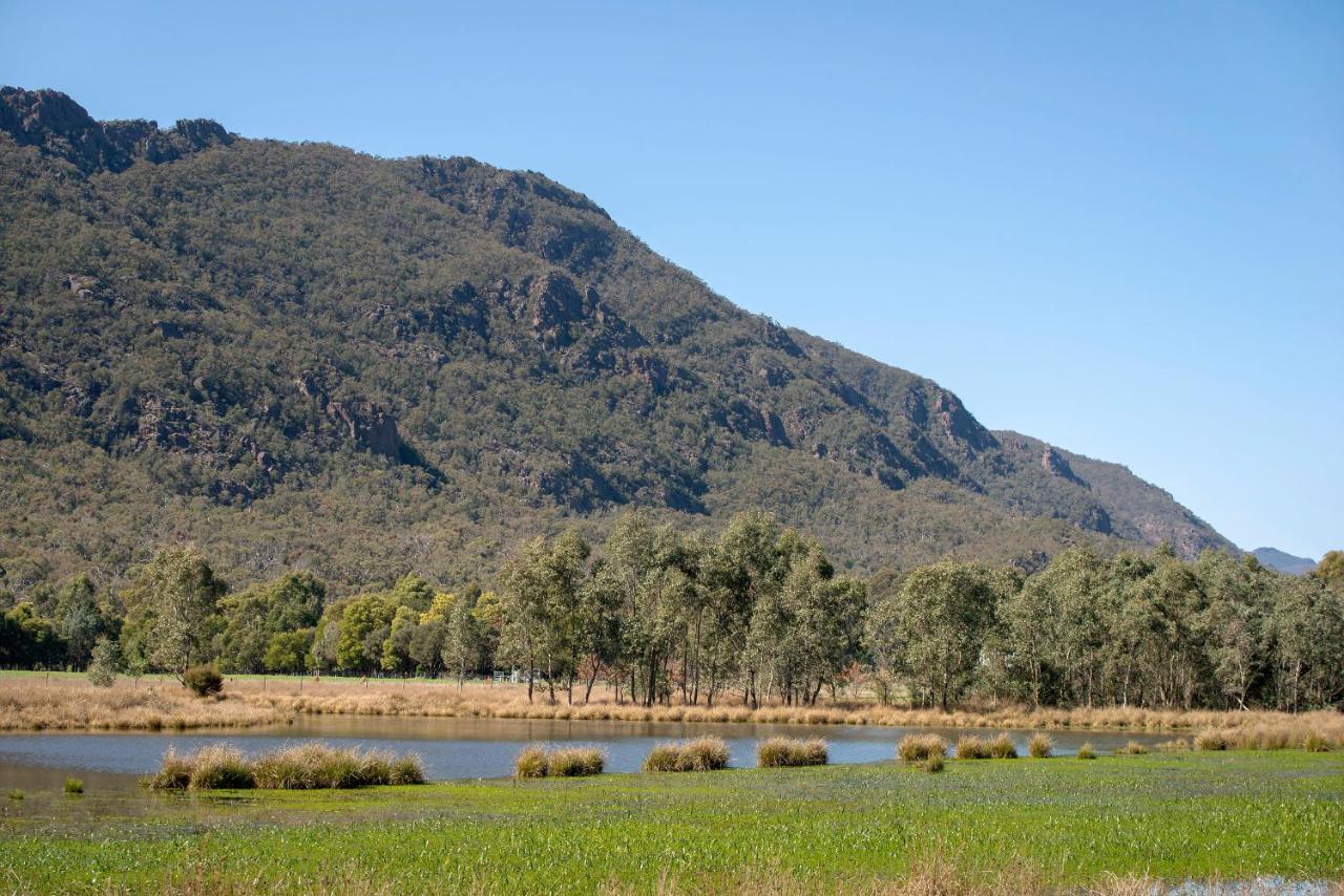 Halls Gap Motel Bagian luar foto